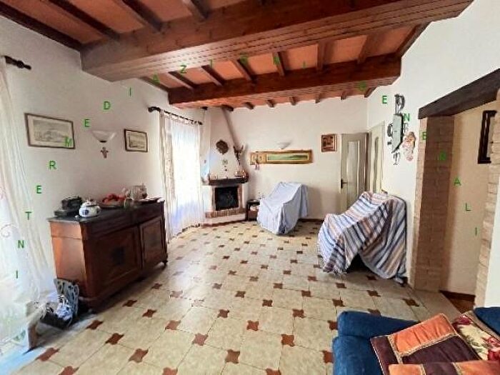 Appartamento con 6 locali in vendita in Borgo San Lorenzo