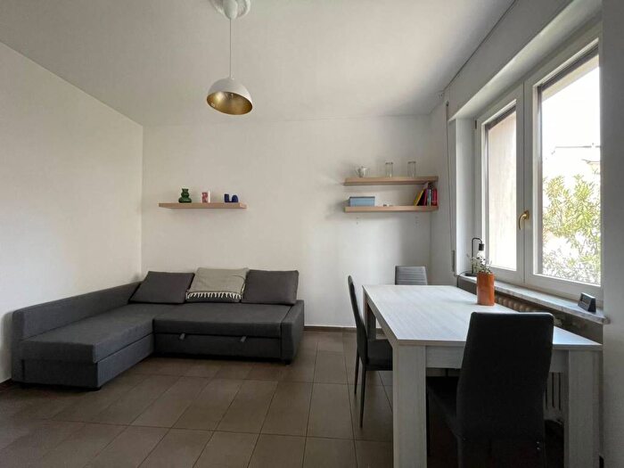Appartamento bilocale in affitto in Via Antonio Fogazzaro, Montenero, Milano