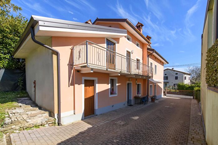 Casa con 10 locali in vendita in Gorizia Localita Piuma, Gorizia