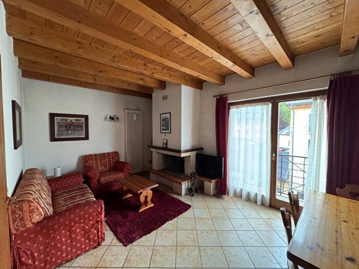 Appartamento trilocale in affitto in Via Trento e Trieste, Centro, Asiago