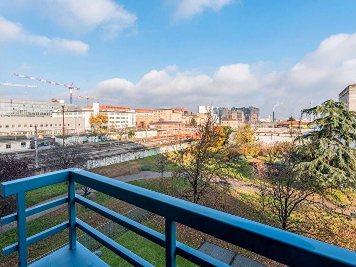 Appartamento bilocale in affitto in Via Ernesto Breda, Bicocca, Milano