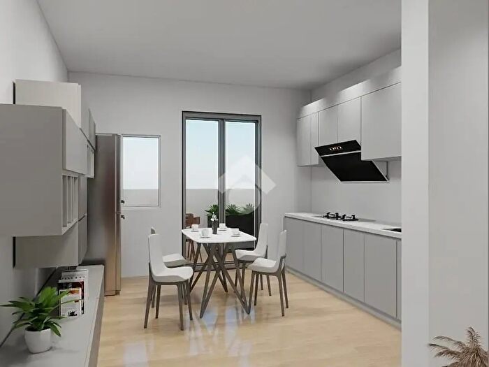 Appartamento trilocale in affitto in Via Pietro Farini, Terni