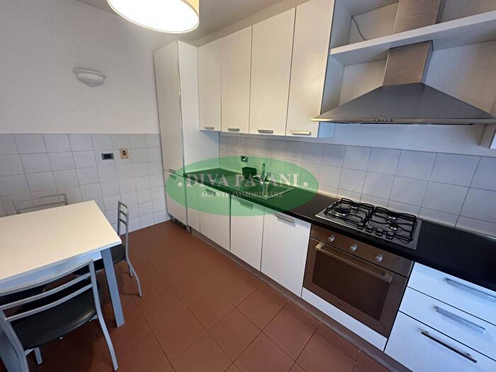 Appartamento trilocale in affitto in Via Spilamberto, Centro, San Donato Milanese