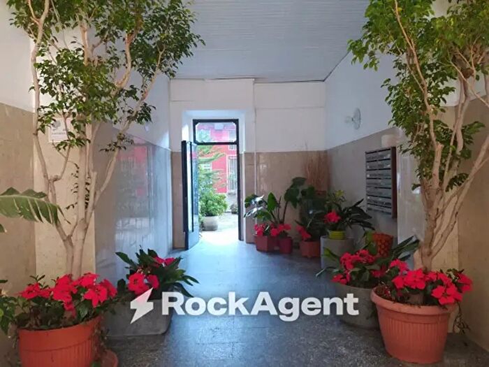 Appartamento trilocale in vendita in Via Giuseppe Meda, Milano