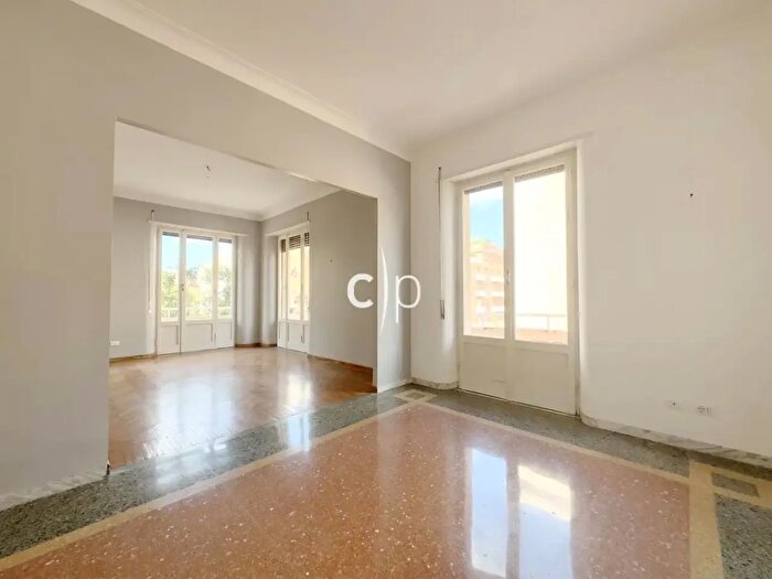 Appartamento quadrilocale in vendita in Via Livorno, Roma