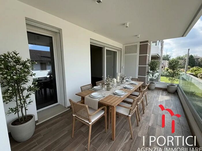 Appartamento con 5 locali in vendita in Via Baden Powell, Scorze