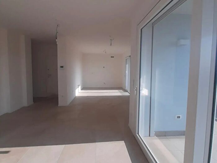 Appartamento trilocale in vendita in Via Ca Magno, Padova