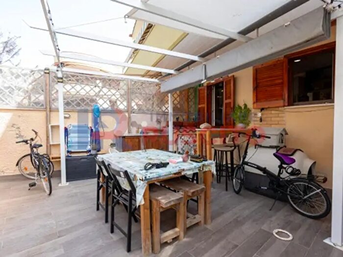 Appartamento trilocale in vendita in Via della Fenice, Ladispoli