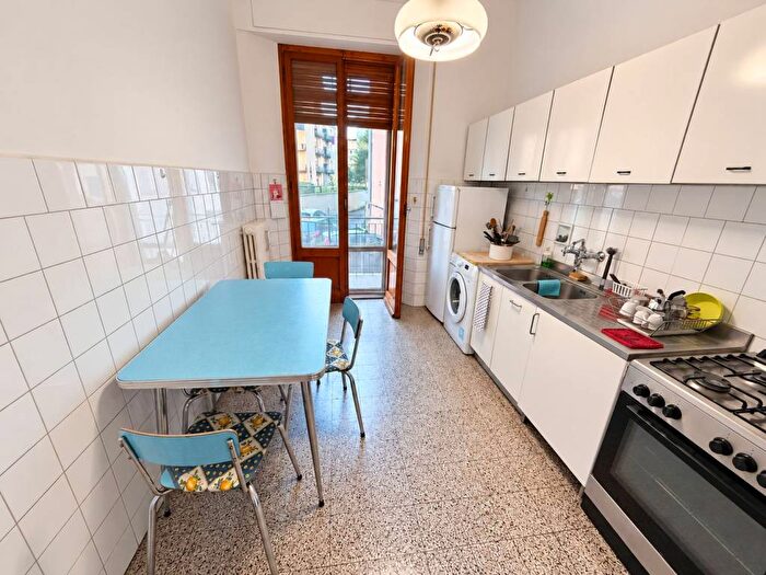 Appartamento quadrilocale in vendita in Via Guido Biagi, Coverciano, Firenze