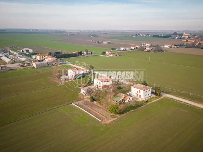 Appartamento con 5 locali in vendita in Via Renato Fabbri, Medicina