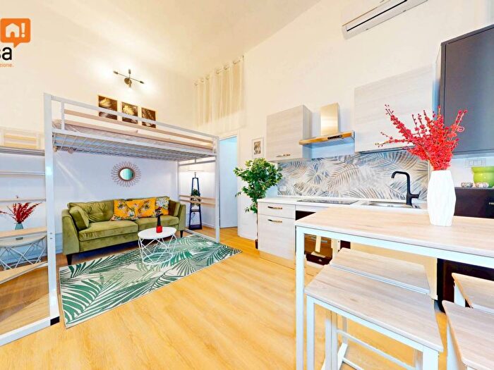 Appartamento monolocale in affitto in Via Accademia, Casoretto, Milano