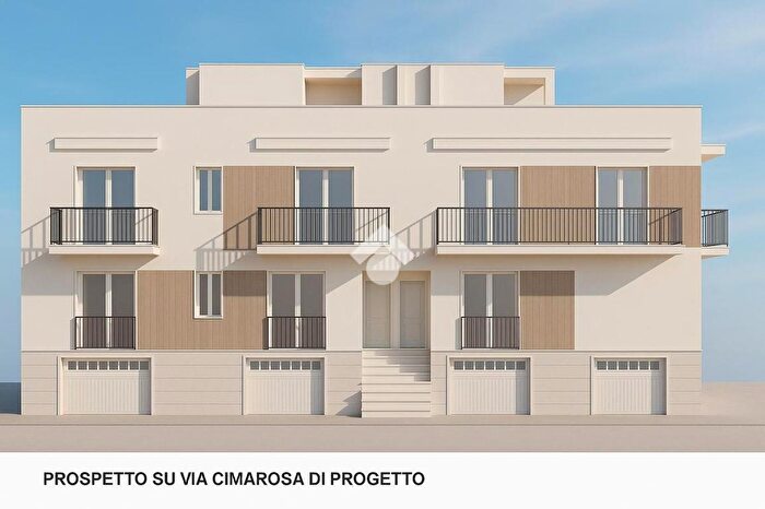 Casa trilocale in vendita in Via Puccini Angolo Via Cimarosa, Francavilla Fontana