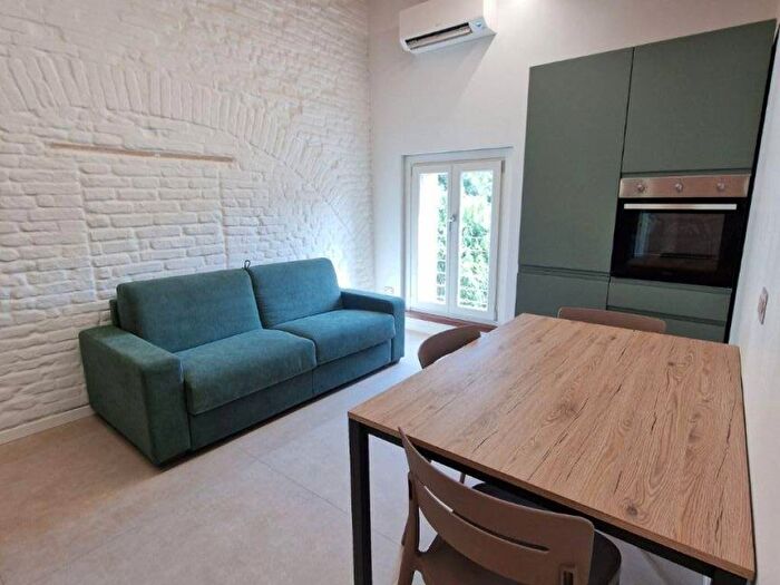 Appartamento bilocale in affitto in Via Ferdinando Negri, Angeli, Mantova