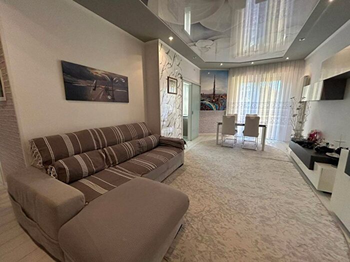 Appartamento trilocale in affitto in via adda, Viale Trieste Villaggio dei Fiori, Vicenza