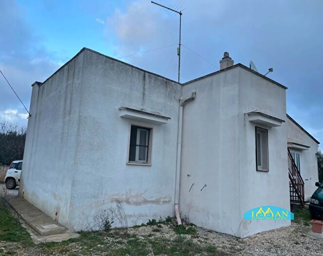 Casa trilocale in vendita in Contrada Donna Lucrezia, Ceglie Messapica