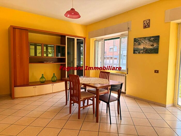 Appartamento quadrilocale in affitto in Via LataVelletri, Velletri