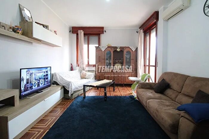 Appartamento trilocale in vendita in Reggio Emilia