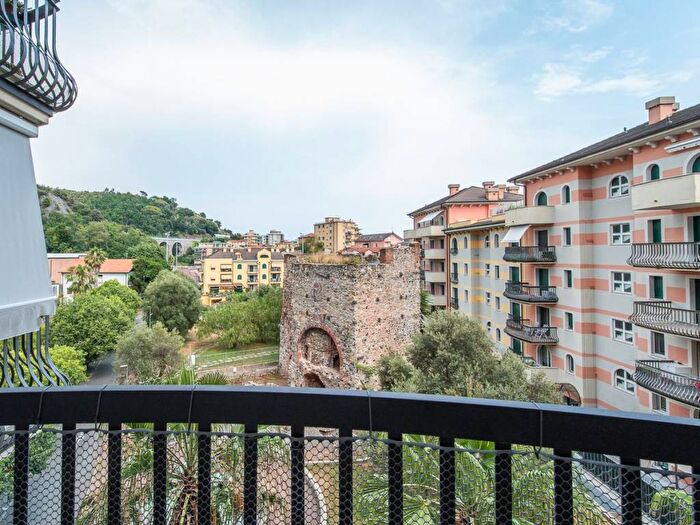 Appartamento bilocale in affitto in Via degli Oleandri, Centro, Cogoleto