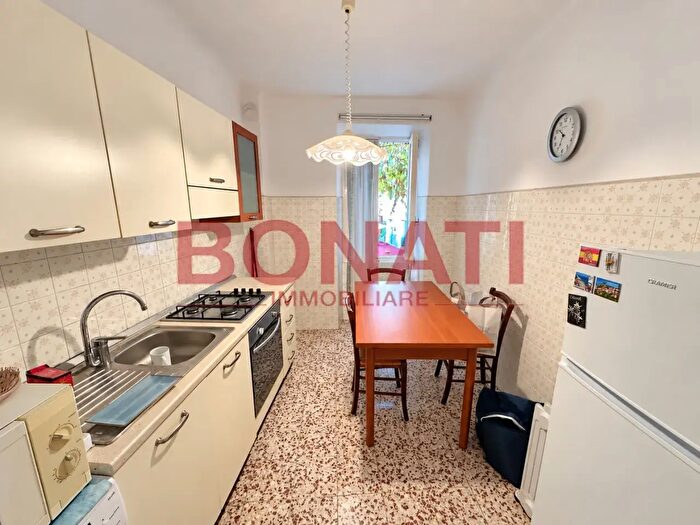 Appartamento quadrilocale in vendita in Via Fieschi, Vernazza