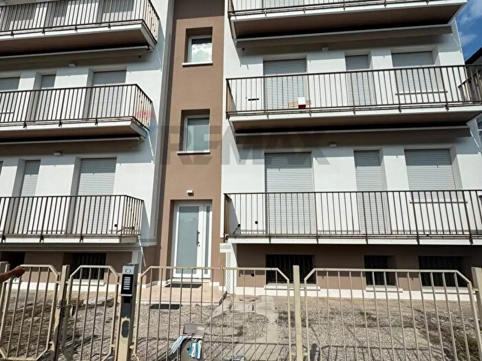 Appartamento quadrilocale in affitto in Via Venezia, Noventa Padovana