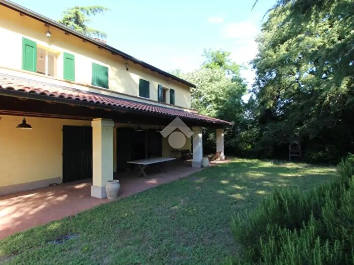 Casa con 6 locali in vendita in Via Codicino, Sasso Marconi