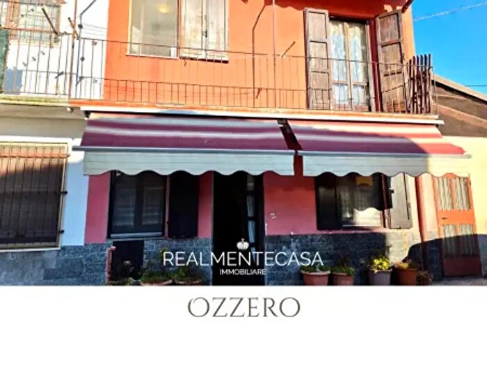 Casa trilocale in vendita in Via Settemb, Abbiategrasso