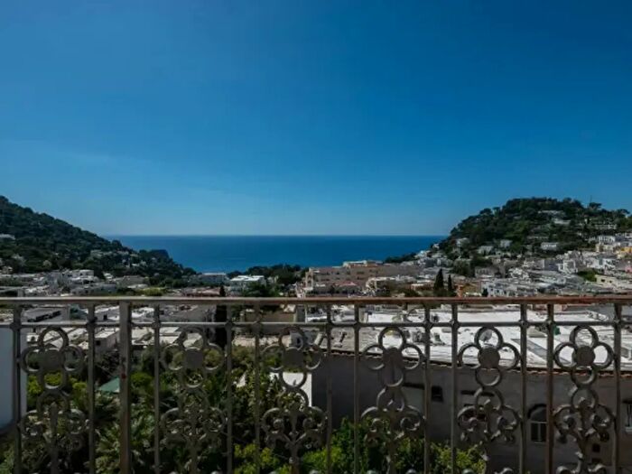 Appartamento bilocale in vendita in Capri