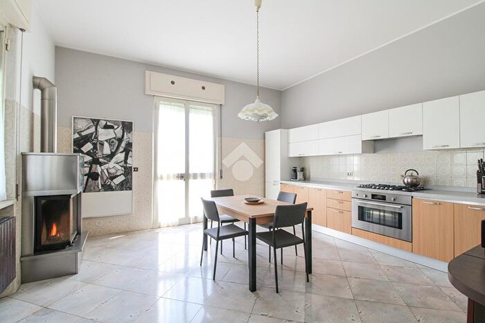 Casa con 5 locali in vendita in Via Madonna del Rosario, Ripa Teatina