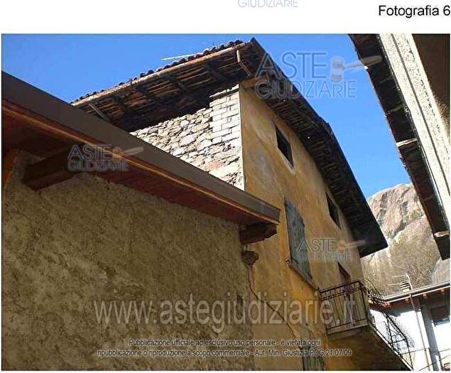 Appartamento quadrilocale in vendita in Via Massi, Darfo Boario Terme