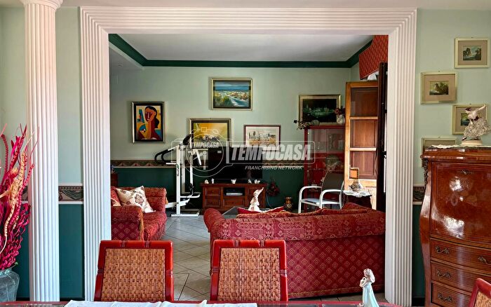 Appartamento quadrilocale in vendita in Via Luigi Negrelli, Catania