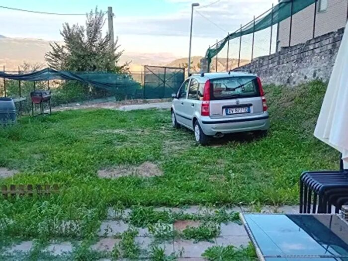 Casa trilocale in vendita in Via del Portone, L'Aquila