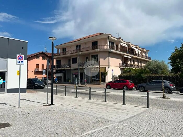 Appartamento con 5 locali in vendita in Via G Mazzini, Cossato