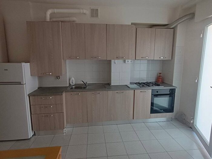 Appartamento bilocale in affitto in Viale Enrico Cialdini, Piazzale Giosuè Carducci, Pesaro