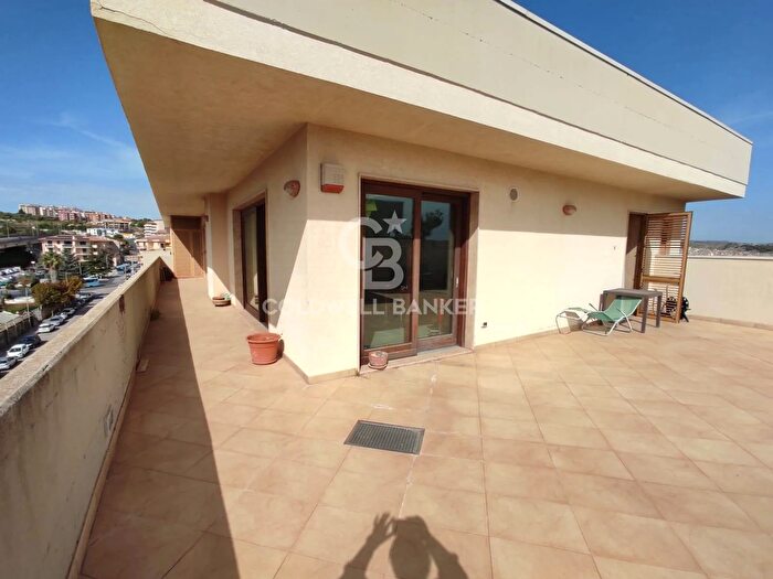 Appartamento con 5 locali in vendita in Via di Vittorio, Ragusa