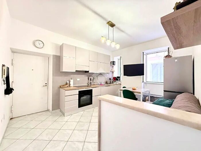 Appartamento trilocale in vendita in Savino Vitagliano, Pozzuoli