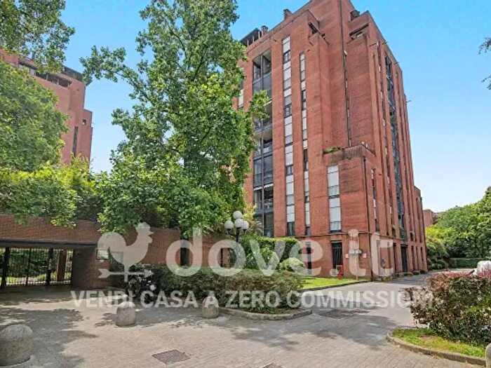 Appartamento trilocale in vendita in Via Angelo Moro, San Donato Milanese