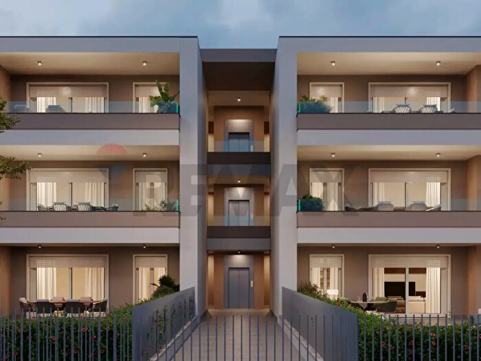 Appartamento quadrilocale in vendita in Via Luigi Nono, Cornate DAdda