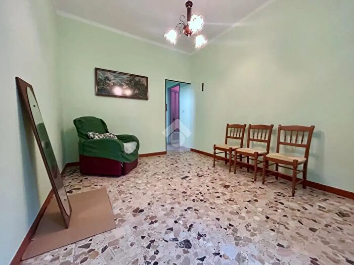 Casa trilocale in vendita in Vicolo G Pietro Riva, Chiusa Di San Michele