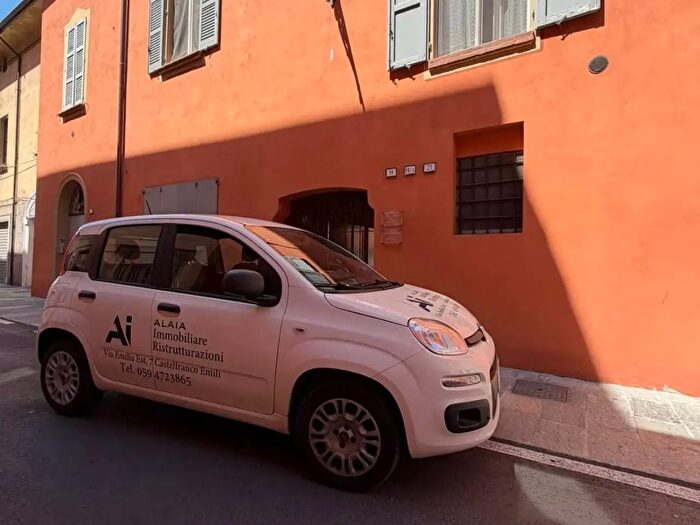 Appartamento trilocale in vendita in Via Cappi, Castelfranco Emilia
