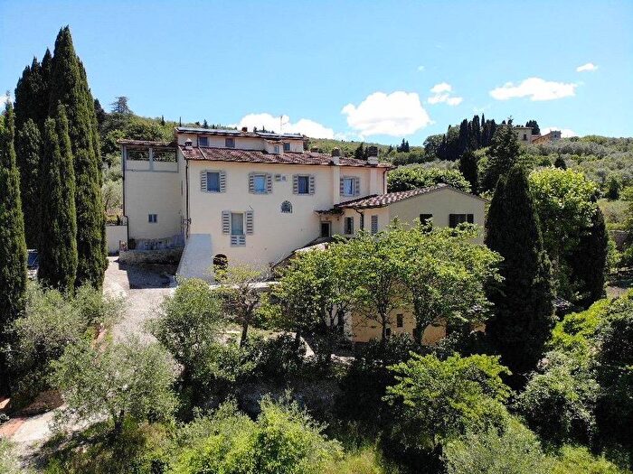 Casa con 6 locali in affitto in Via di Terzano, LApparita Monte Pilli, Bagno a Ripoli