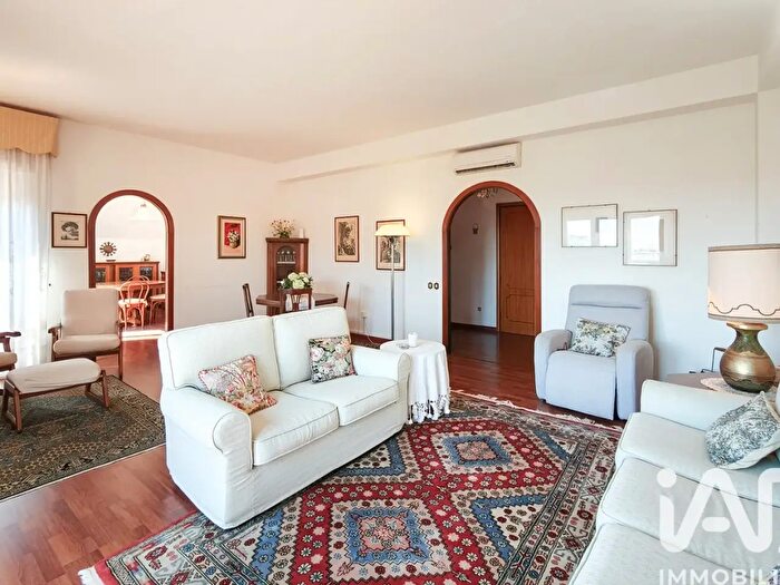 Appartamento con 5 locali in vendita in Via Piceno B, Civitanova Marche