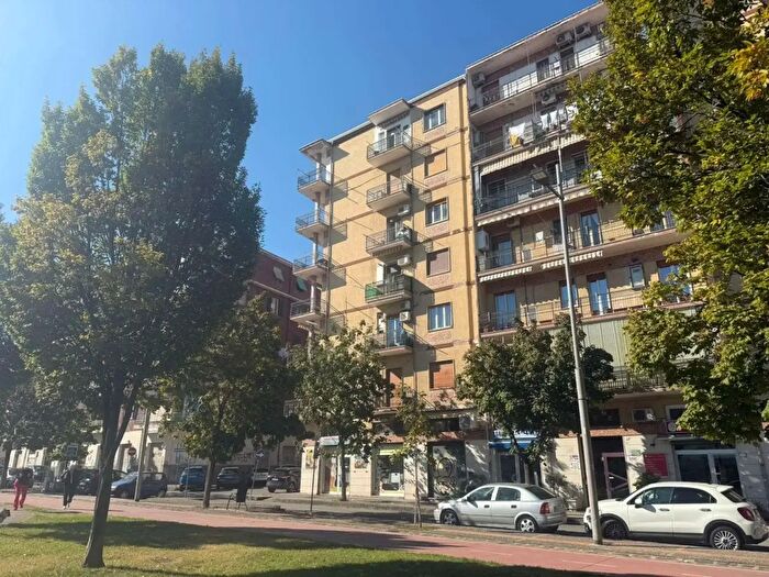 Appartamento quadrilocale in vendita in Viale Giacomo Mancini, Cosenza