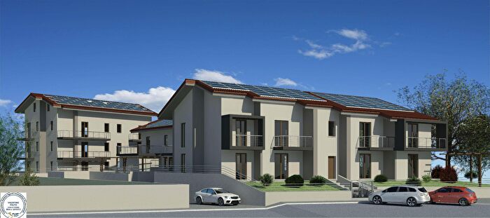 Appartamento con 5 locali in vendita in Via Giovanni Valetti, Vinovo