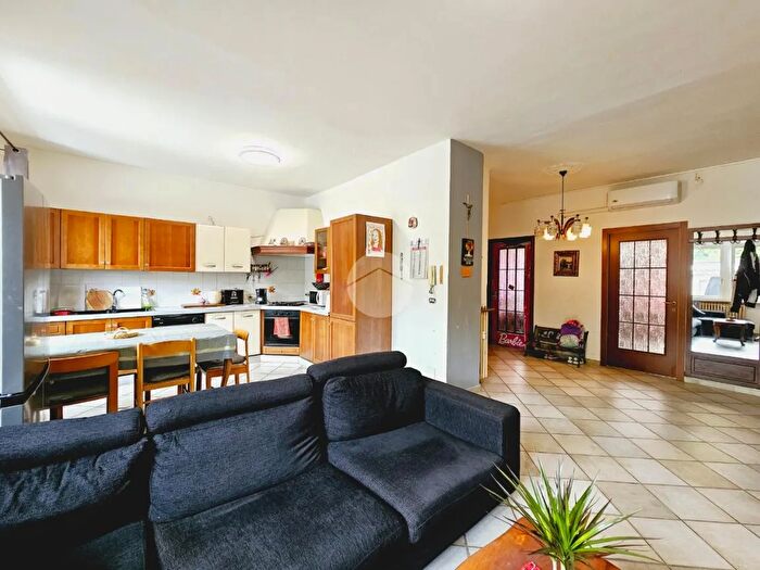 Appartamento trilocale in vendita in Viale Europa, Caluso