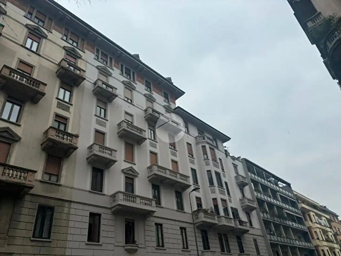 Appartamento monolocale in vendita in Piazza Giuseppe Grandi, Milano