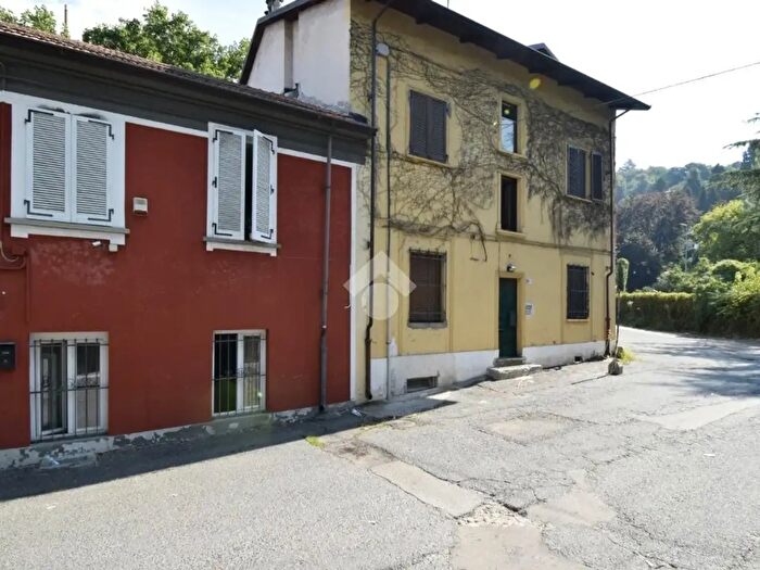 Case in Vendita e in Affitto - 2