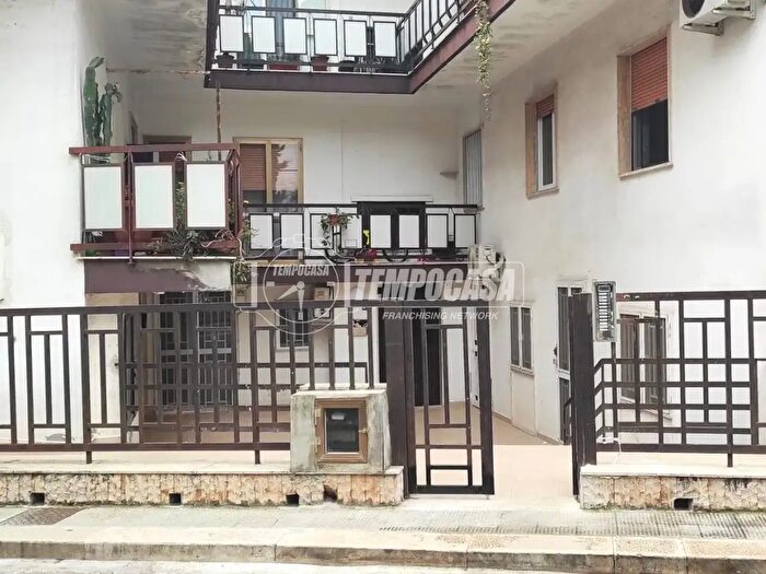 Appartamento bilocale in vendita in Vico Via Ettore Carafa, Adelfia