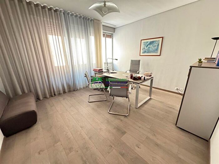 Casa con 5 locali in affitto in Ragusa