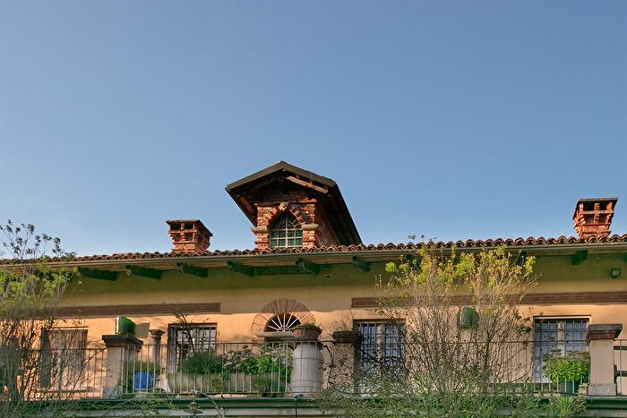 Casa con 10 locali in vendita in Strada Torino, Crescentino