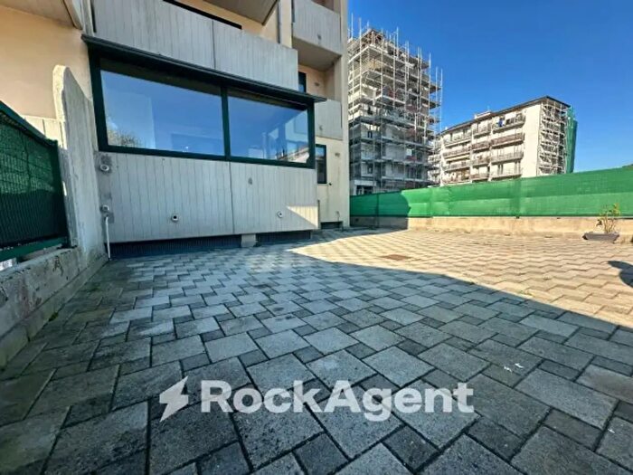 Appartamento trilocale in vendita in Viale Vittor Pisani, Chioggia